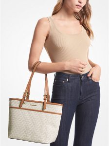 30S3GWNT2B149-michaelkors-ecuador