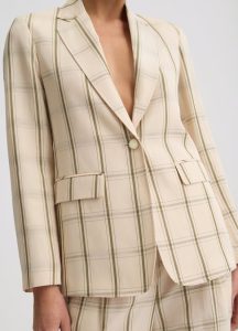 Chaqueta modelo Ts.Navetta-Liujo