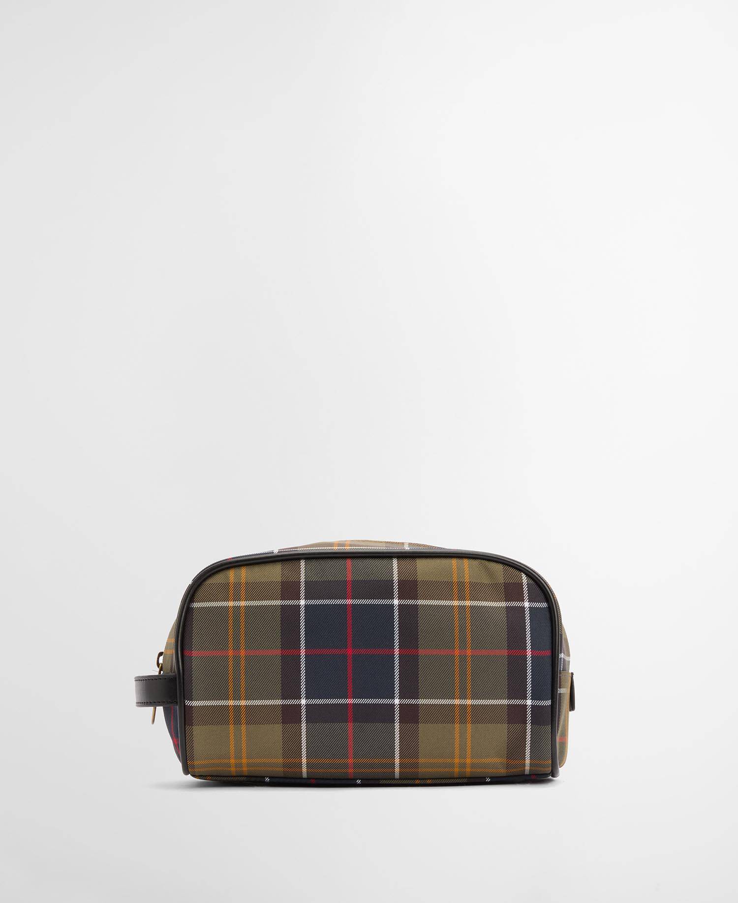 MAC0396OL91-2-barbour-ecuador