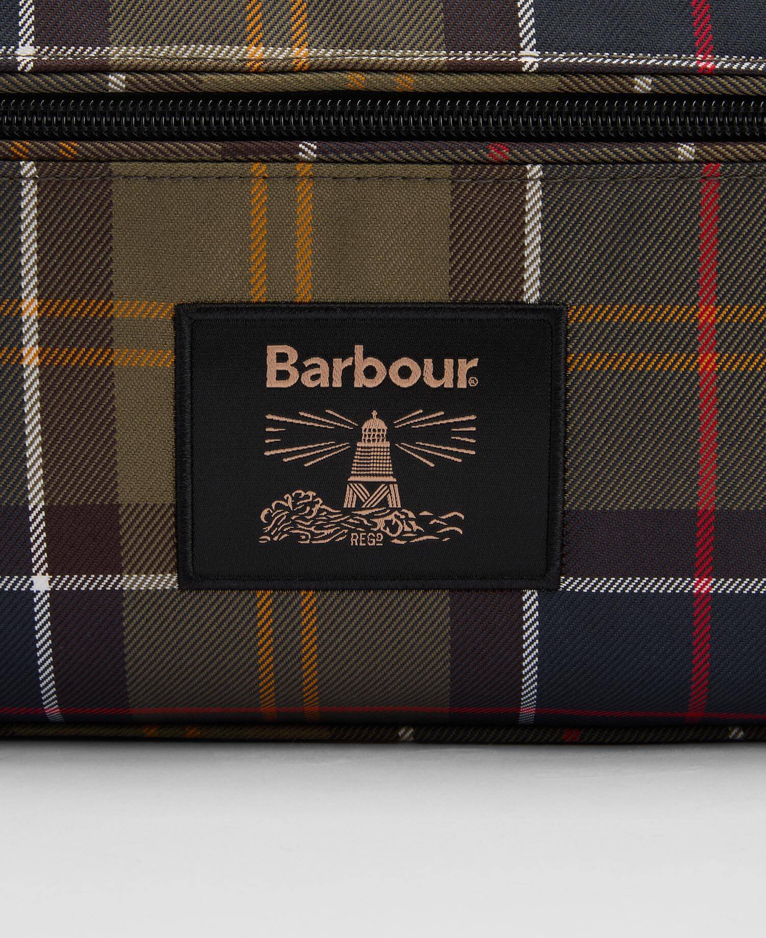 MAC0396OL91-3-barbour-ecuador
