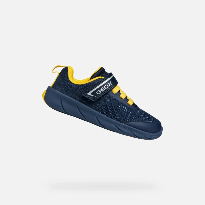 J Foot-Run