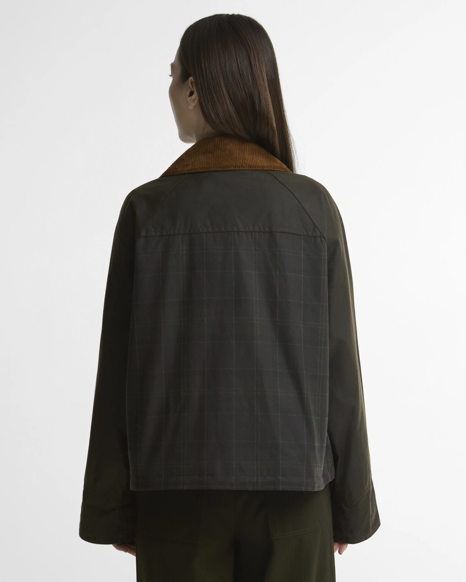 LWX1557OL71-3-barbour-ecuador